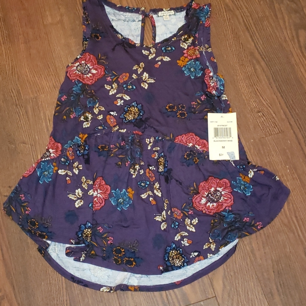 Eyeshadow blouse Med NWT